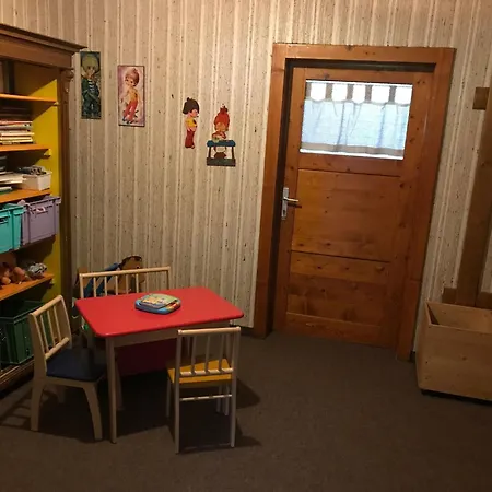 Pony-ziegen-hasen-ranch In By Interhome